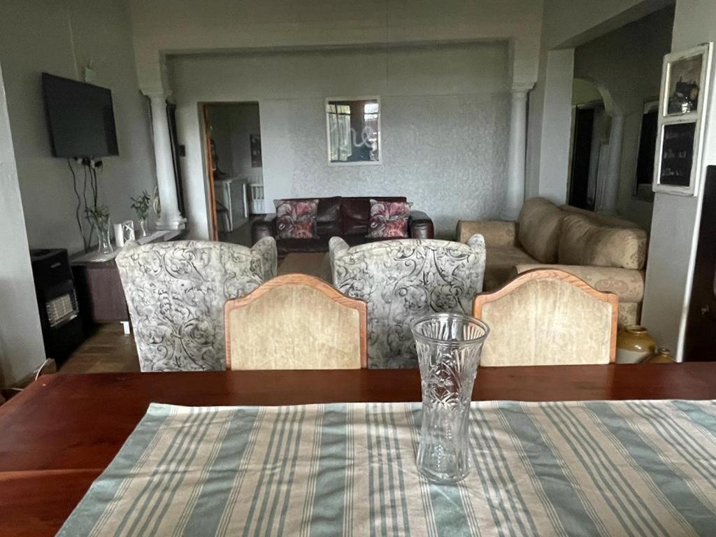 Heeltevrede Self-Catering Farmhouse Villa Bloemfontein Eksteriør bilde